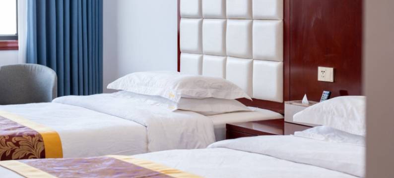 问顶·览岳民宿(华阴华山店)图片