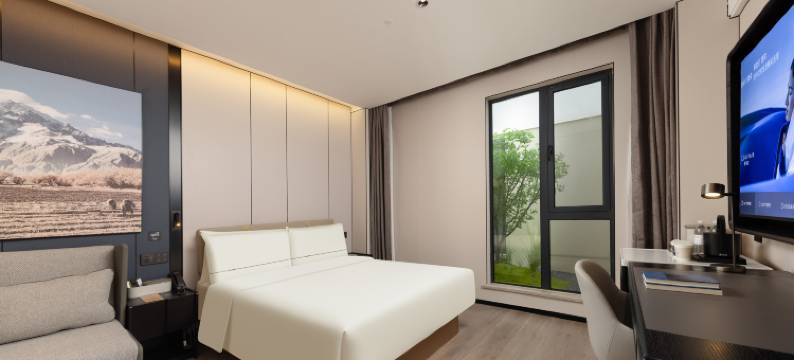 杭州西湖湖滨定安路地铁站亚朵X酒店图片