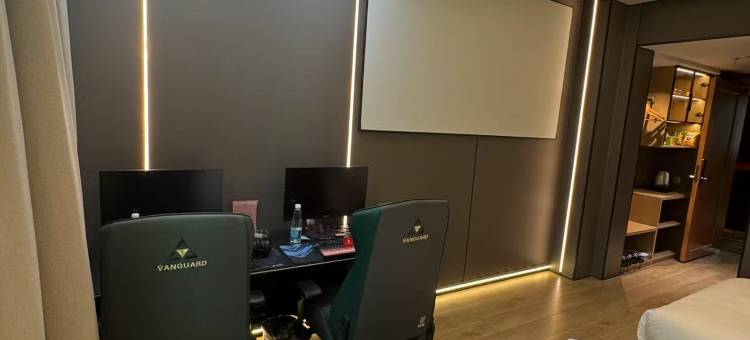 爱上电竞酒店(吉安文山步行街天虹购物中心店)图片