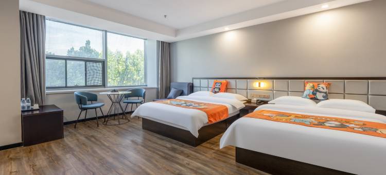 艺龙安云酒店(日照万达广场万平口景区店)图片