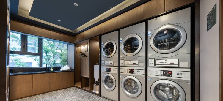 太原南站体育路亚朵酒店图片