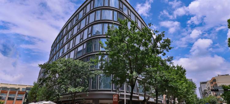 和颐至尊酒店(昆明老街南屏步行街店)图片