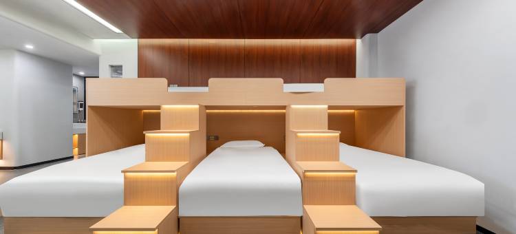 艾特摩高电竞酒店(南京玄武湖店)图片