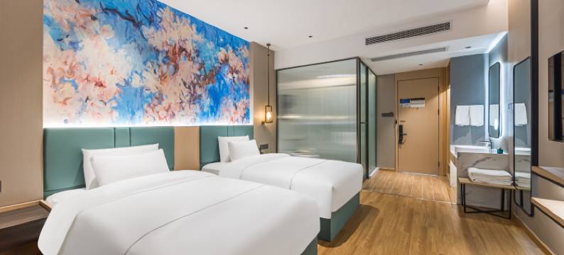 艺龙万国酒店(无锡荣巷地铁站梅园景区店)图片