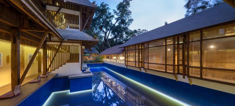 景迈山古茶林仙贡家院子观云海客栈图片