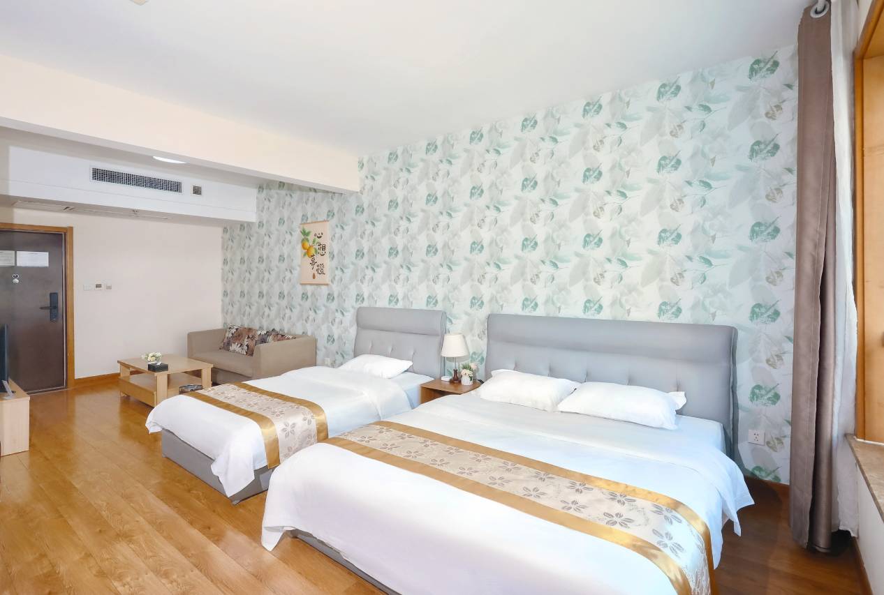 济南漫映电影民宿(奥体中心市政府店)