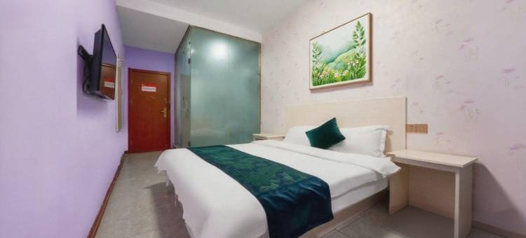 OYO枫之林时尚酒店(郑州二七万达店)图片