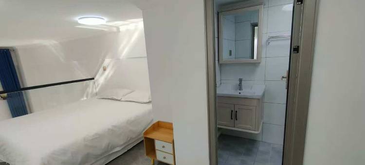 智美影音电竞民宿(石家庄天山海世界店)图片