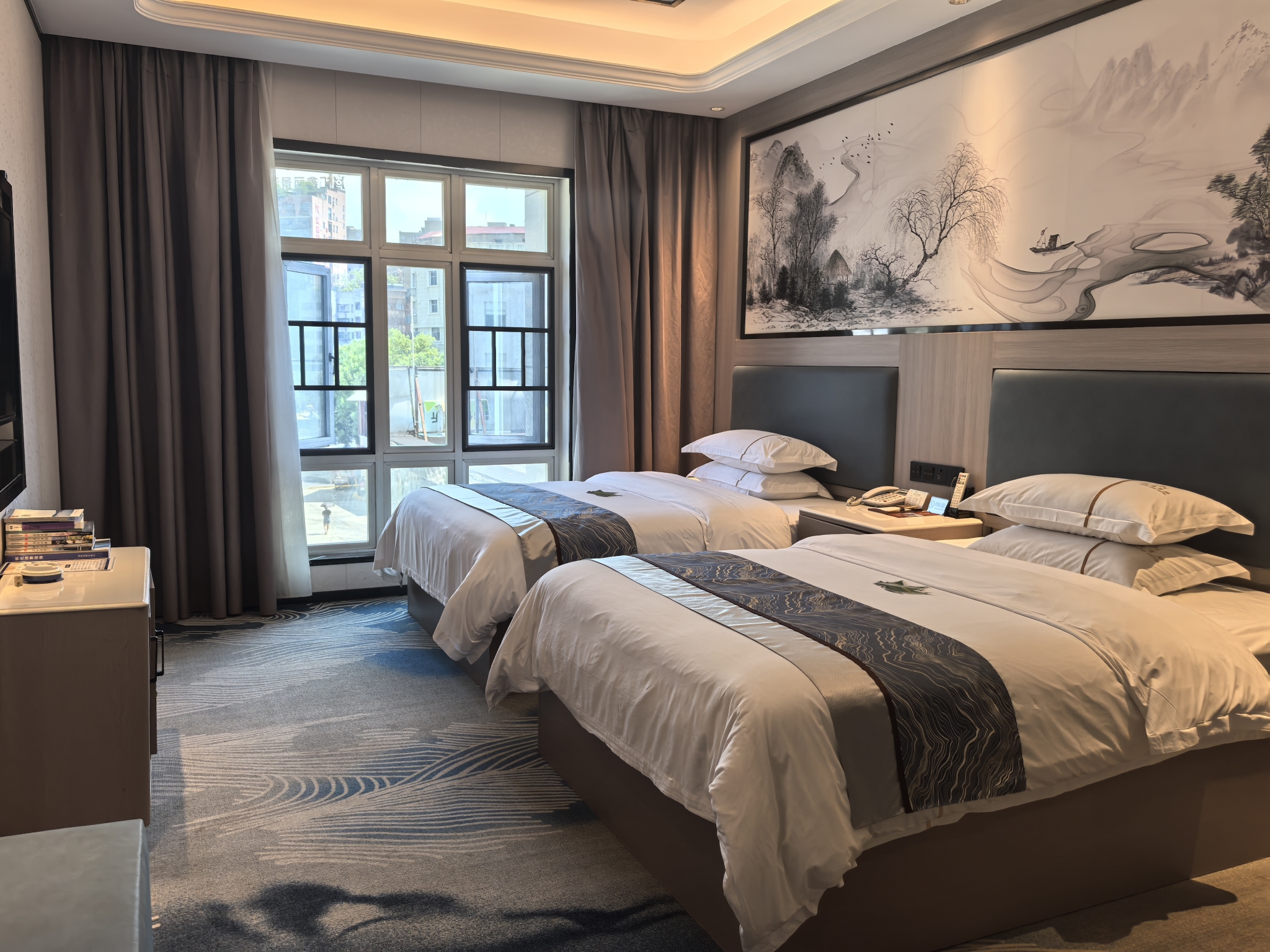 Yuanling Hotel Over view