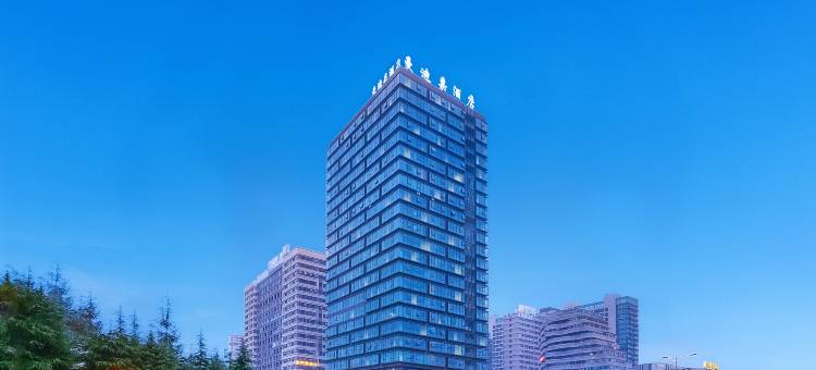 曼迪嘉酒店(贵阳白云北高铁站绿地新都会店)图片