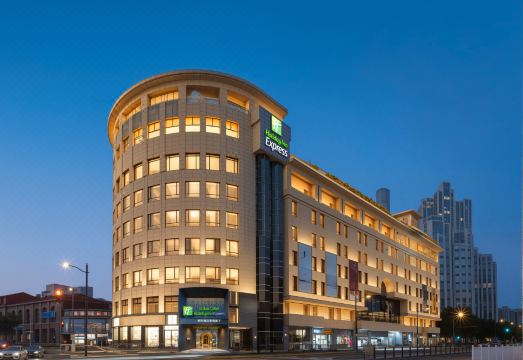 上海外滩智选假日酒店外景图