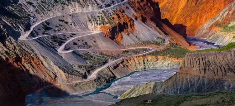 奎屯丽呈酒店(驿马巷旅游文化街区市政府店)图片