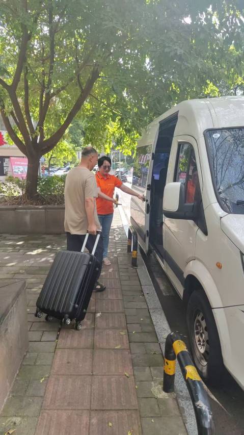 渝见旅途酒店(重庆江北国际机场店)图片