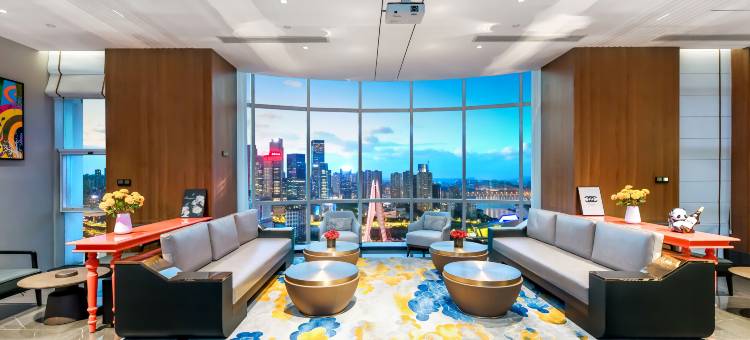 重庆解放碑洪崖洞逸扉酒店图片