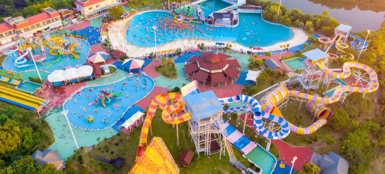 悦兮温泉小镇民宿图片