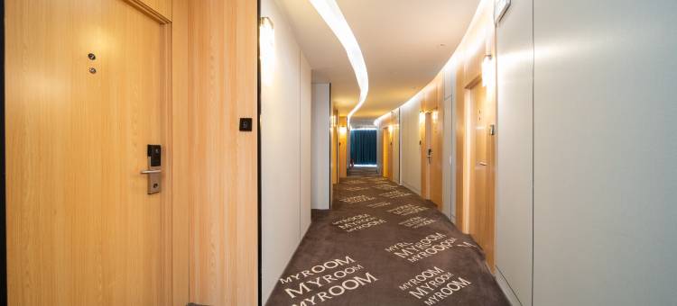 美辰云澜酒店(靖江汽车客运站店)图片