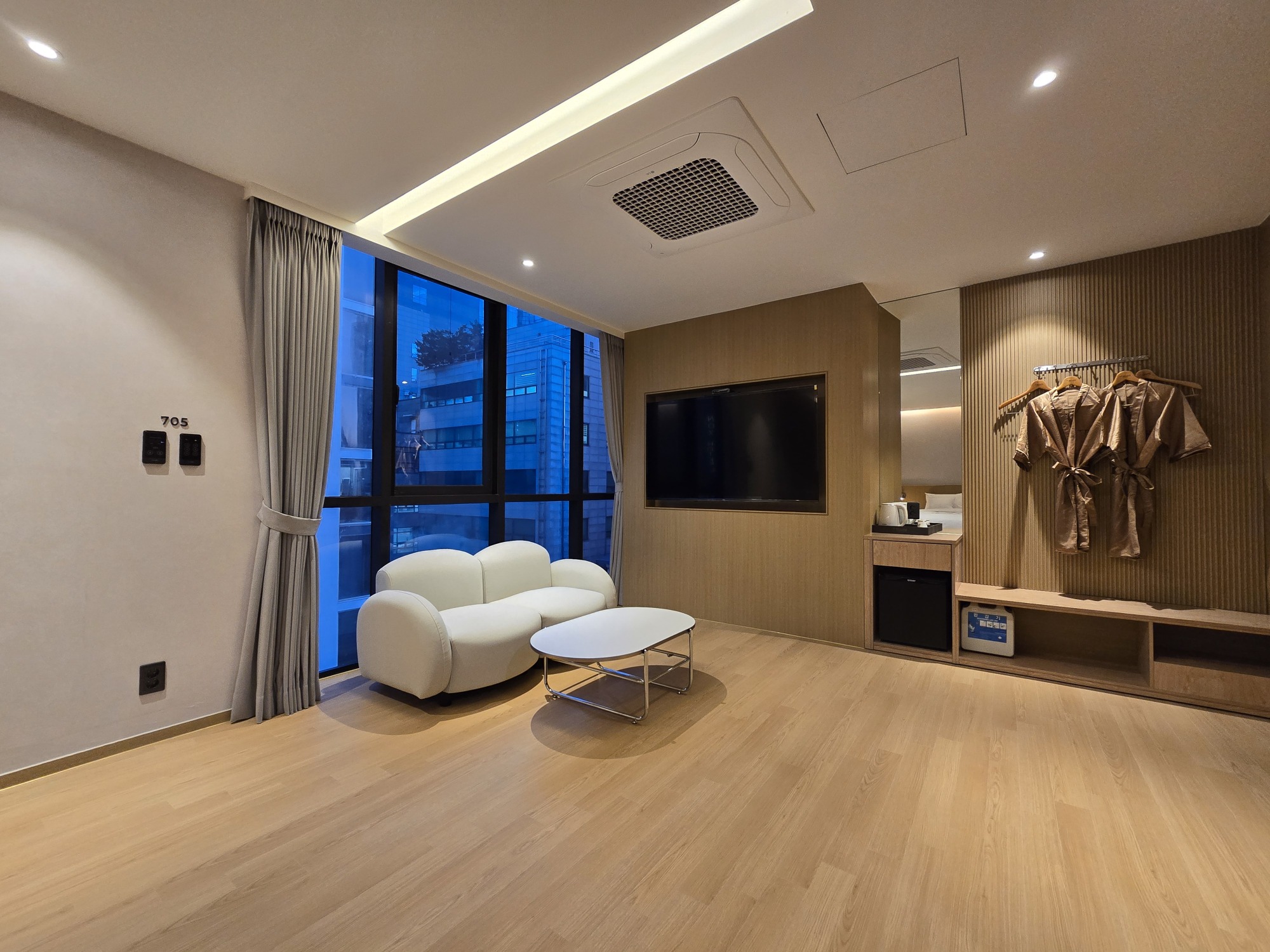 Tria Business & Boutique HotelOver view