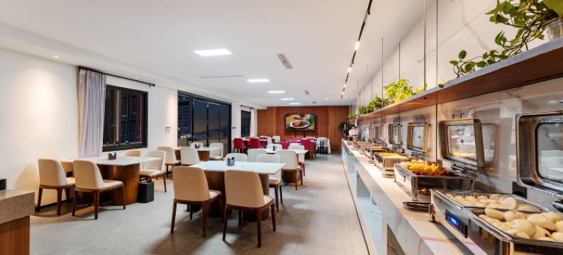 重庆山来江往酒店(解放碑洪崖洞店)图片