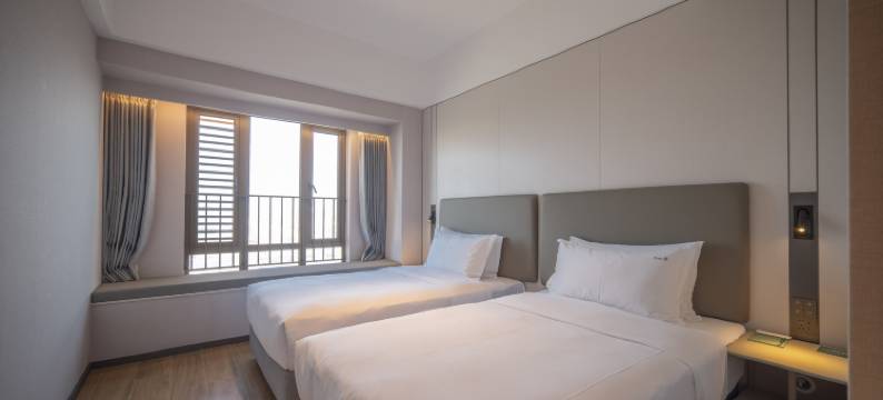 广州南站套房假日酒店图片