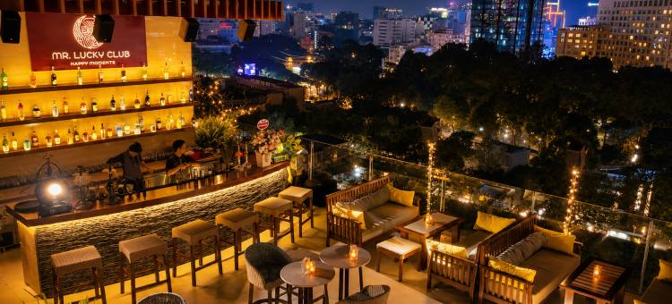 幸福生活大酒店&空中酒吧(Happy Life Grand Hotel & Sky Bar)图片