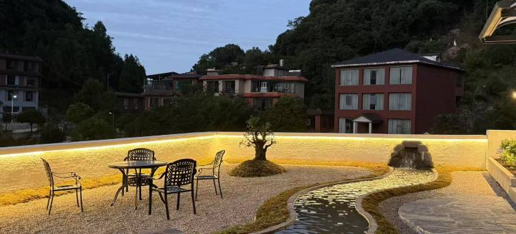 雲野·山舍民宿(六盘水国家明湖湿地公园店)图片