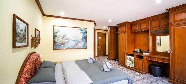 ZJ芭东海滩公寓酒店(ZJ Beach Residence)图片