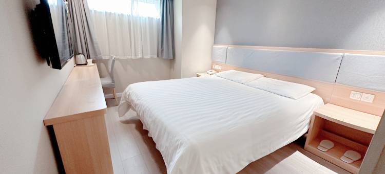 艺选安来酒店(上海宝山万达广场共康路地铁站店)图片