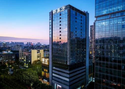 深圳南山新豪方桔子水晶酒店