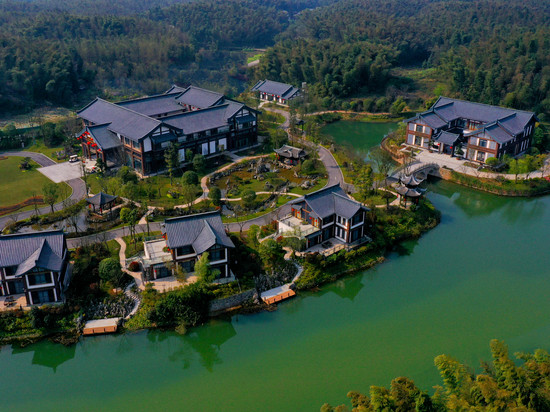 蜀南文旅园林度假酒店