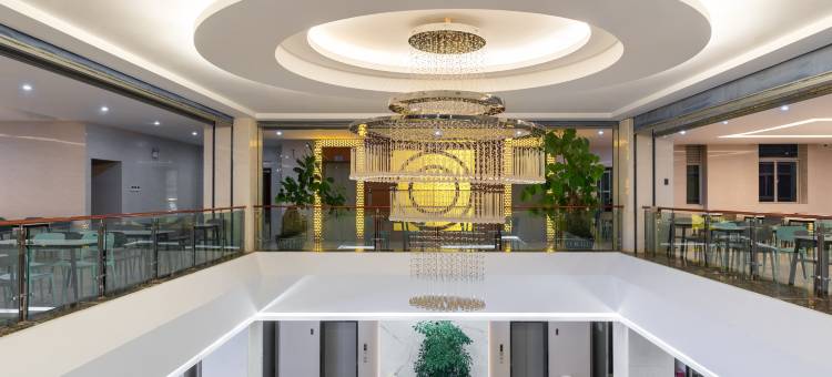 致远国际酒店(昆明高铁南站大学城店)图片