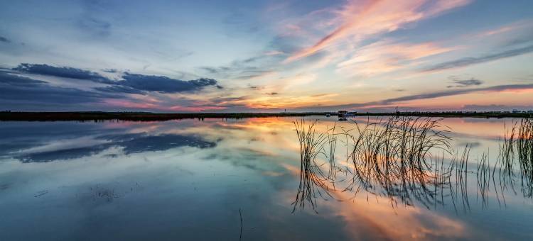 速8酒店(康平卧龙湖店)图片