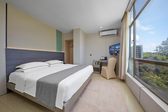 Solia (Guangzhou New Baiyun International Airport) Hotel Overview