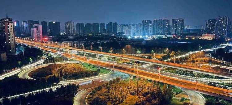 怡心城居酒店(正弘城北三环地铁站店)图片