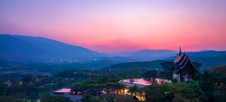 西双版纳景洪朝花夕拾雨林别墅图片
