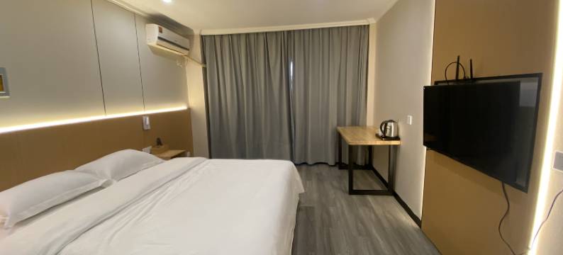 泊利轻居酒店(北仑港区店)图片