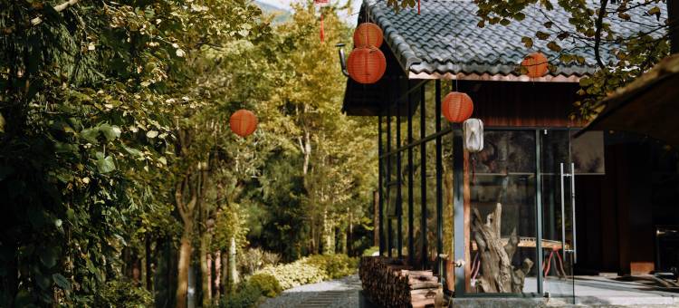 什邡十里松涧汤池民宿图片