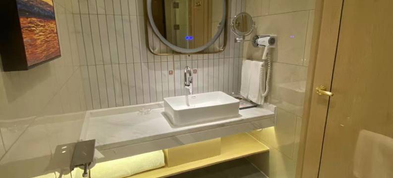 维也纳酒店(仁化县城中心店)图片