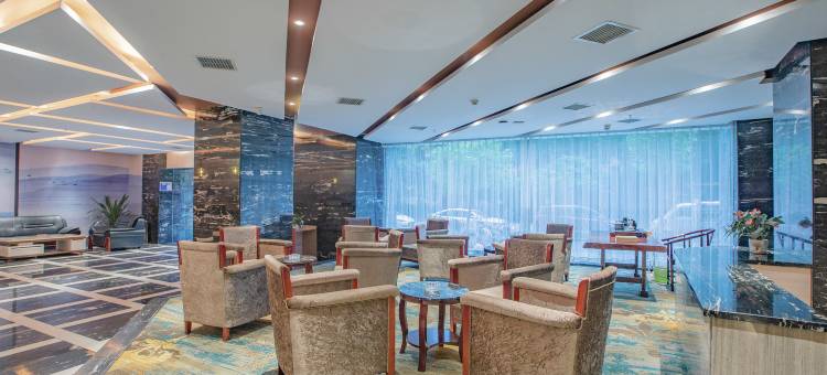 裕鑫假日酒店(衡阳南华大学店)图片