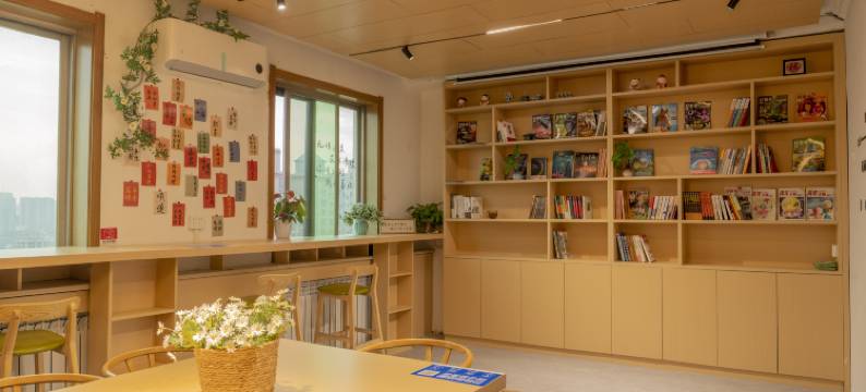 常安四季青年旅舍(西安大雁塔小寨地铁站店)图片