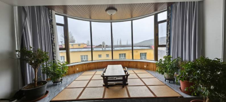 乌鲁木齐石景山庄图片