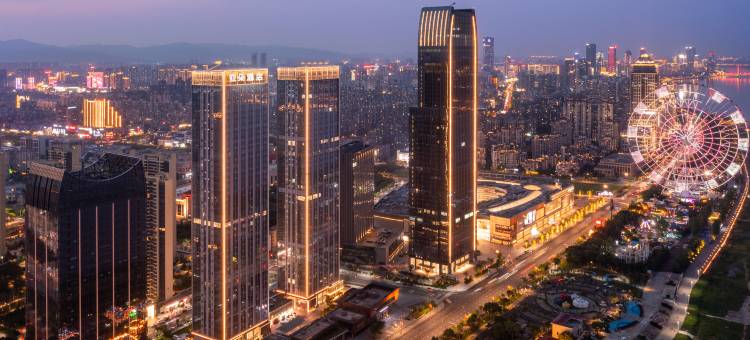 南昌红谷滩万象城亚朵酒店图片