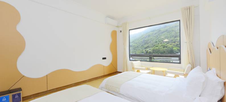 悦湾臻酒店(外伶仃岛店)图片