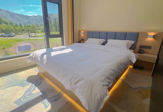 宁国微风细雨酒店（皖南川藏线店）外景图