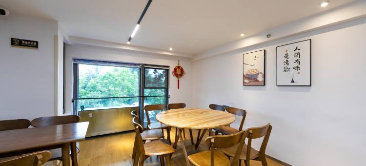 舟山禾叶酒店(普陀山机场蜈蚣峙码头店)图片