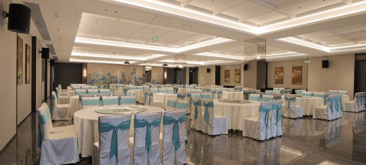 镇江金龙北湖宾馆(镇江站中山西路店)图片
