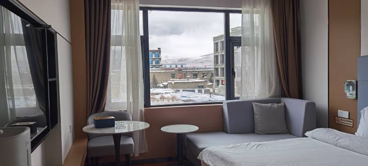 当雄宏远大酒店图片