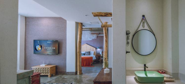 布尔津童话城堡·观景主题美宿(喀纳斯塔桥店)图片