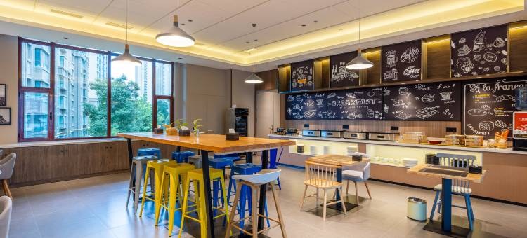 康铂酒店(兰州老街西客站店)图片