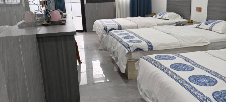 蓝鑫宾馆(湖北师范文理学院店)图片