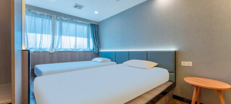 网鱼电竞酒店(武汉循礼门地铁站友谊路店)图片